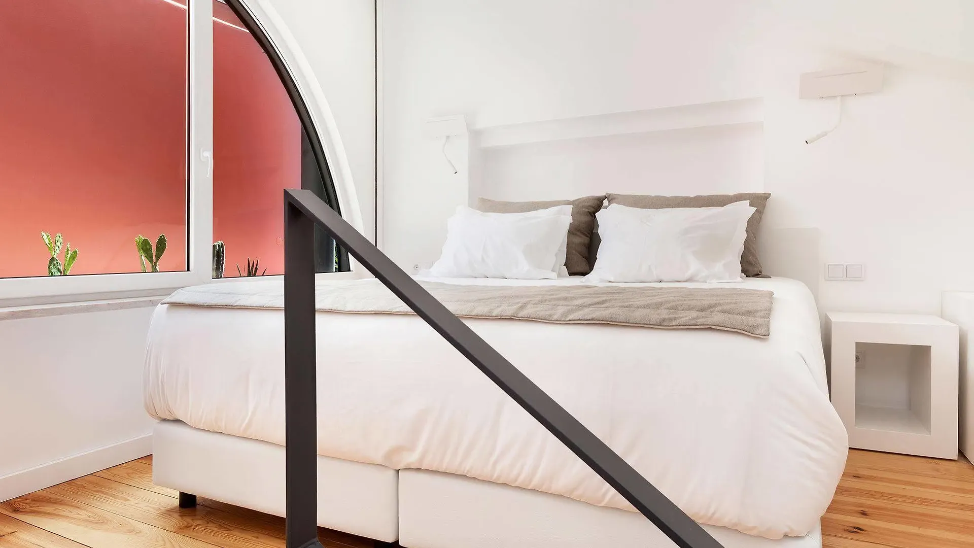 Hello Lisbon Sao Bento Boutique Apartments
